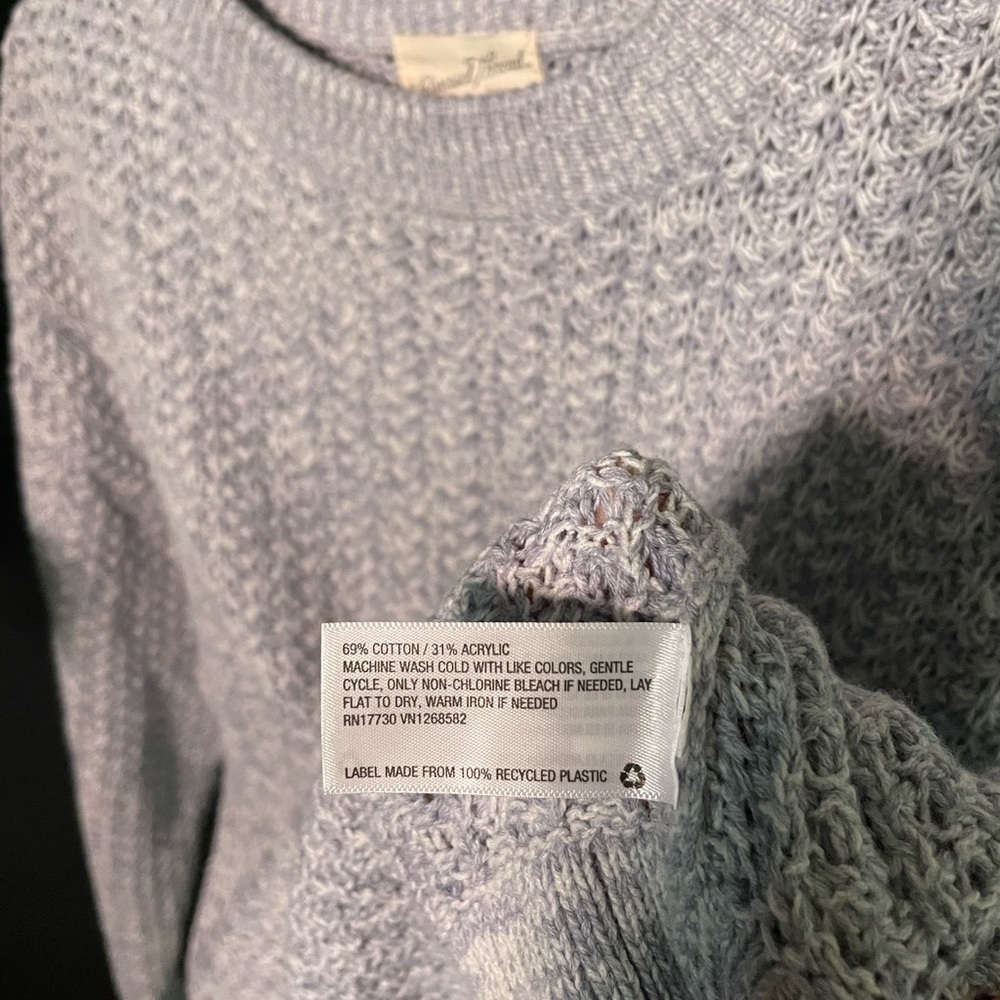 Universal Threads Oversized Sweater - image 4